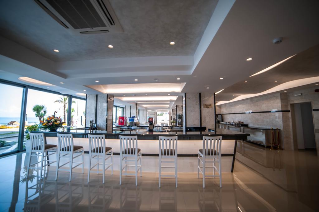 Rhodos Beach Hotel Екстер'єр фото